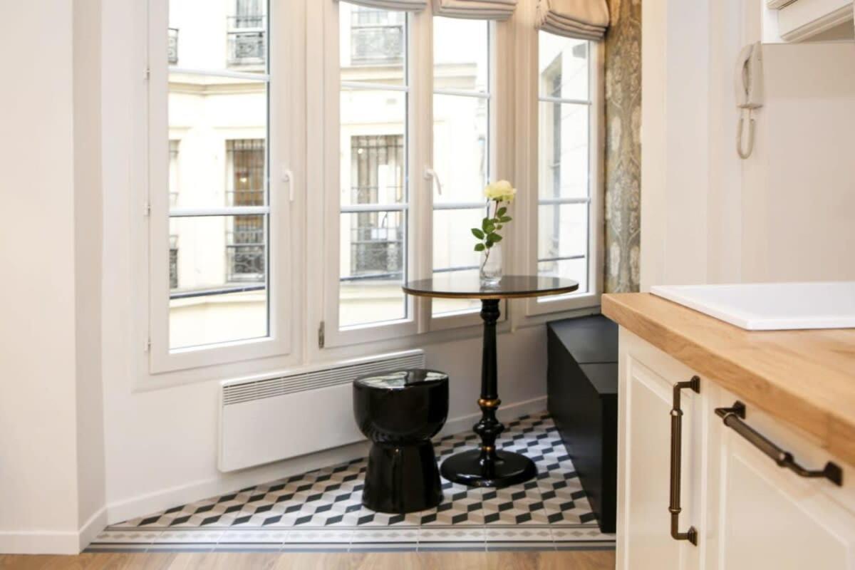 Magnifique Appartement Familial Grand Boulevard-4P - Flat-Guest Paryż Zewnętrze zdjęcie